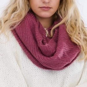 D&Y Maroon Infinity Scarf